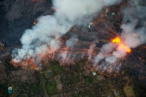 HAWAI: Nueva explosión en volcán Kilauea provoca sismo 5,2 grados