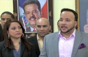 JPLD NY atribuye a la desesperación amenazas Hipólito contra Leonel