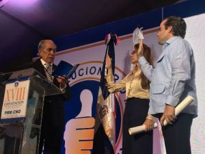 Carolina y Paliza asumen secretaría general y la presidencia del PRM