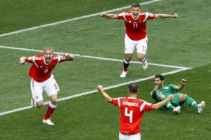 Rusia golea Arabia Saudita en el inicio del Mundial de Fútbol Rusia golea Arabia Saudita en el inicio del Mundial de Fútbol