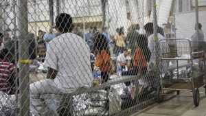 Honduras, El Salvador y México condenan separación de familias en frontera con EEUU