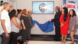 Consulado Rep. Dominicana NY inaugura Mural Foklórico Digital