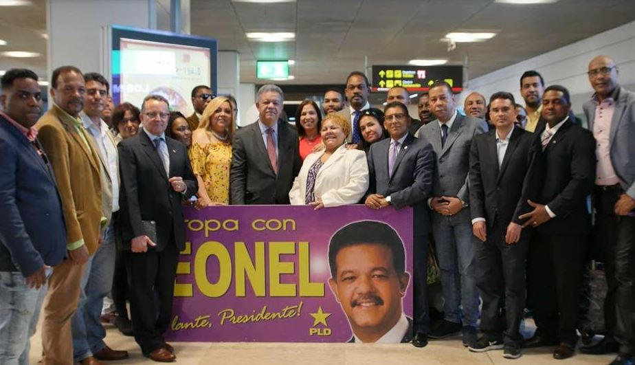 ESPAÑA: Dan calurosa bienvenida a Leonel Fernández imagen