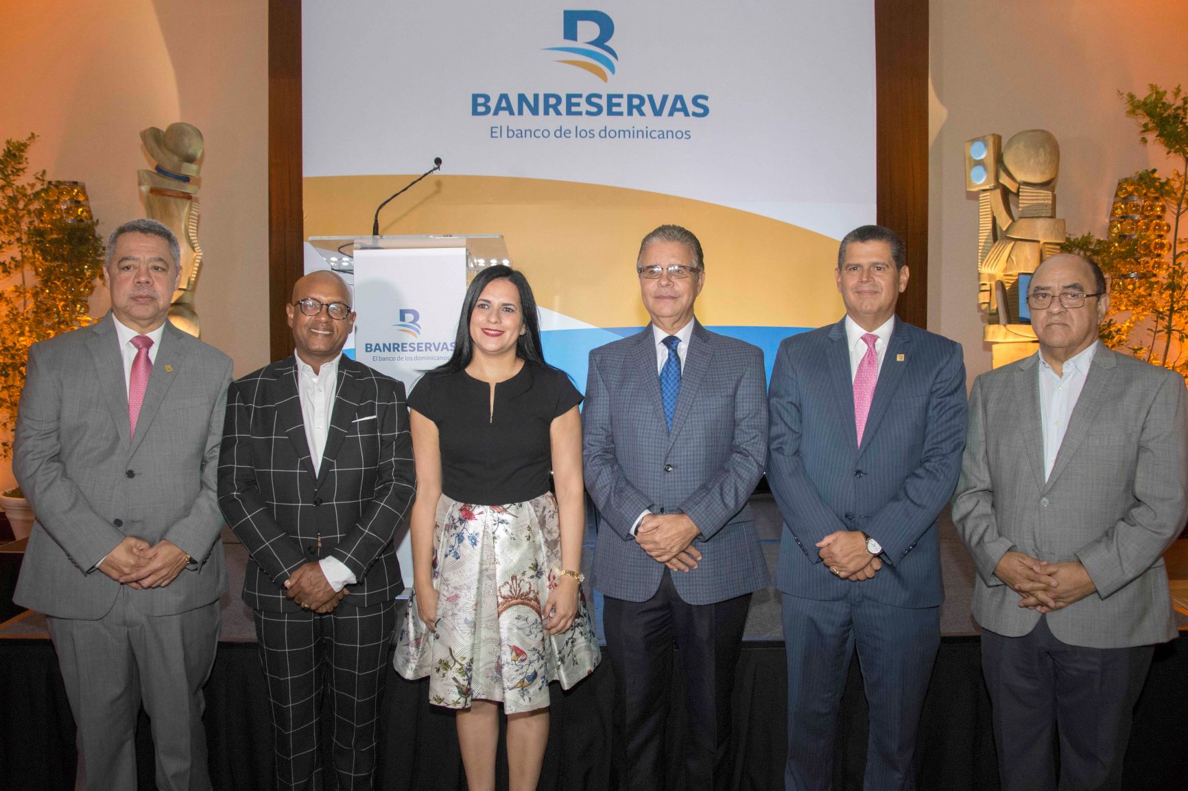 Banreservas reconoce aportes de la prensa turística imagen