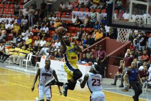 Metros derrotan a los Indios de SFM en LNB Banreservas Metros derrotan a los Indios de SFM en LNB Banreservas