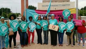 Dominicanas vuelven exigir ante el Congreso despenalización del aborto Dominicanas vuelven exigir ante el Congreso despenalización del aborto