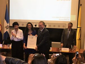 COLOMBIA: Entregan premio “profesor Juan Bosch” COLOMBIA: Entregan premio “profesor Juan Bosch”