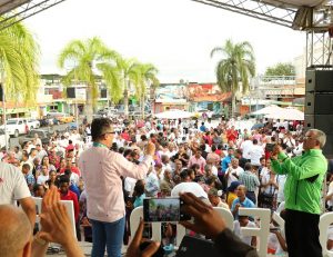 Carlos Peña: No dejemos que nos quiten el país Carlos Peña: No dejemos que nos quiten el país