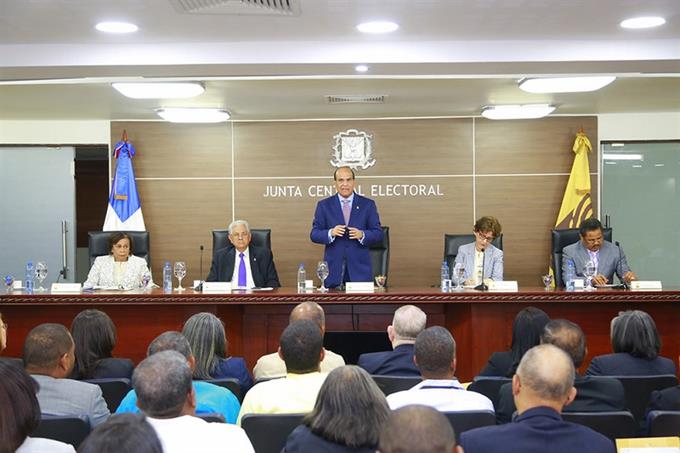 JCE someterá a consulta pública el reglamento para las primarias imagen
