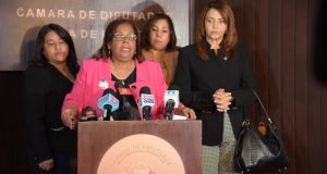 Grupo de diputadas pide al liderazgo político nacional aprobar Ley de Partidos Grupo de diputadas pide al liderazgo político nacional aprobar Ley de Partidos