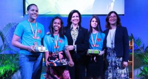 Vicepresidenta reconoce 347 niños en Octava Olimpíada de Lectura