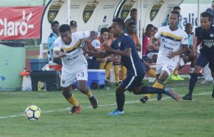 Pantoja derrota Delfines; Barcelona y O&M empatan