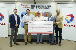 Empresa Total hace entrega premios de su promoción Excellium