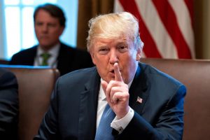 EEUU: Trump acusa a Obama de dar ciudadanía a 2.500 iraníes durante acuerdo nuclear