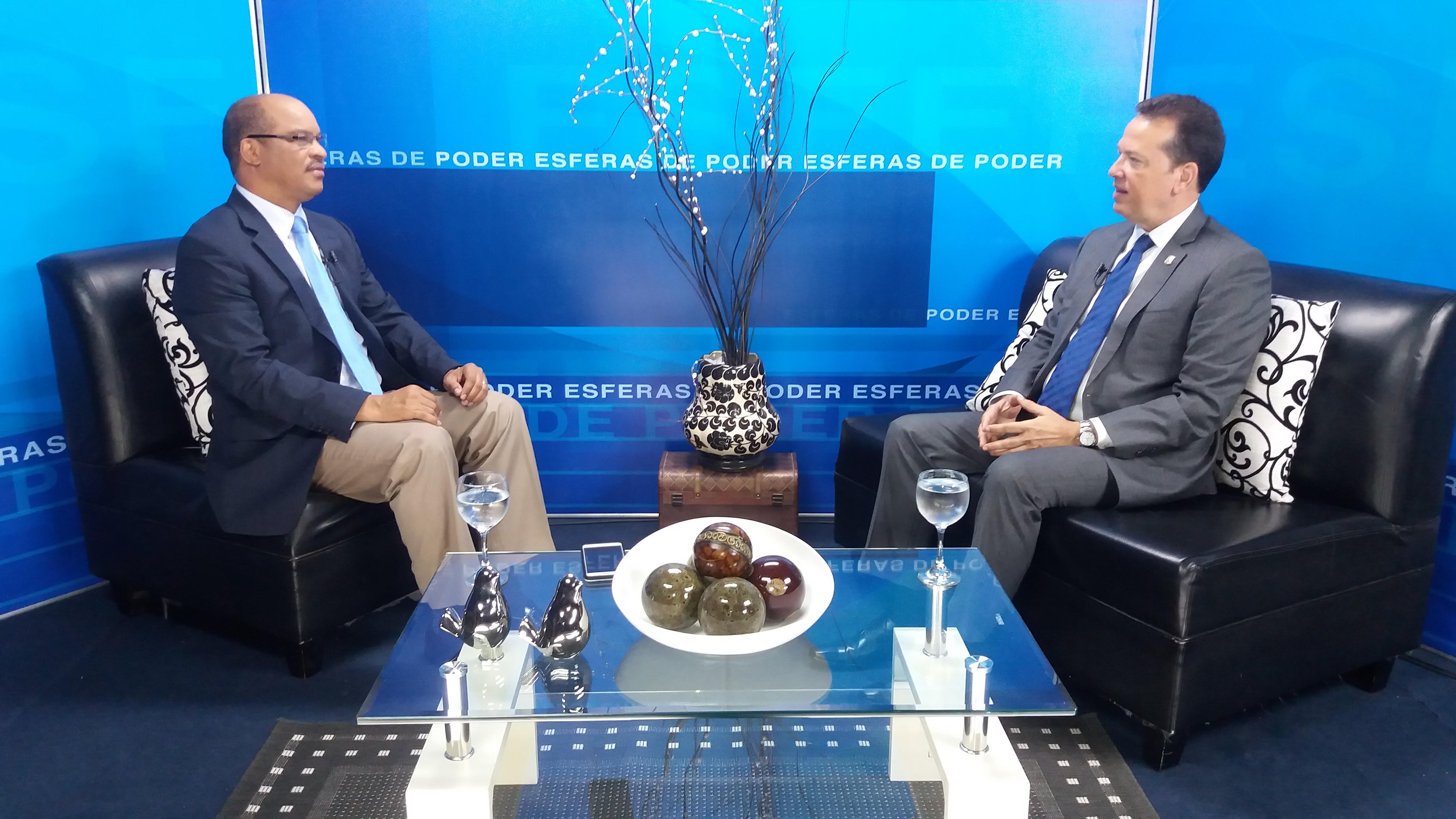 Ito Bisonó ve se debe acelerar el paso a Ley de Partidos Políticos imagen