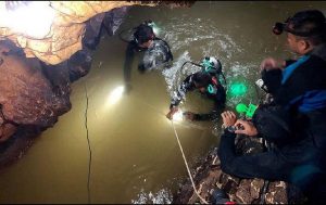 TAILANDIA: Confirman rescate de los 13 atrapados en una cueva