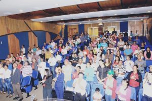 BONAO: Con éxitos Feria de Empleos en centro UASD