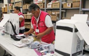 MEXICO: Abren los colegios electorales en  jornada histórica