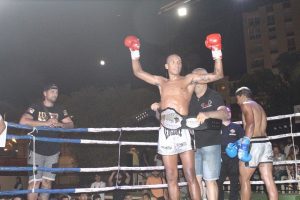 Luchador criollo Edye Ruíz se proclama campeón del mundo