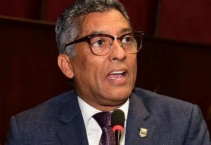 EL SALVADOR: Marcos Cross expone situación migratoria de Haití-RD EL SALVADOR: Marcos Cross expone situación migratoria de Haití-RD