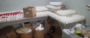 Cierran fábrica de medicamentos falsificados y apresan dos personas