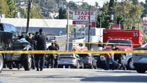 LOS ANGELES: Muere una mujer tras toma de rehenes en supermercado