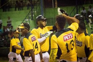 Tabaqueros clasifican semifinal Liga de Verano Tabaqueros clasifican semifinal Liga de Verano