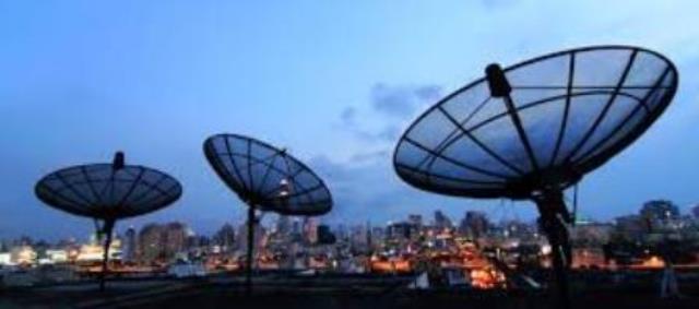 Organismos pactan fortalecer mercado y defensa usuarios telecomunicaciones imagen