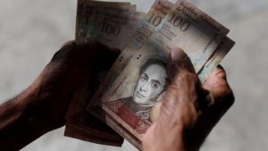 VENEZUELA: FMI prevé en 2018 inflación sea de 1.000.000%