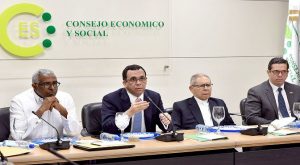 Ministro y Consejo Económico promoverán nueva ley Educación Ministro y Consejo Económico promoverán nueva ley Educación