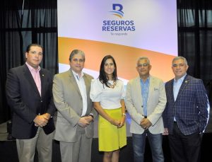 Seguros Reservas y Ros realizan Noche de Cine Seguros Reservas y Ros realizan Noche de Cine