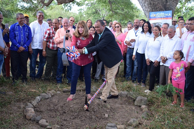 FANTINO: Avanza montaje Feria Ecoturística y Producción 2018 imagen