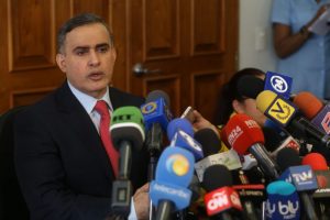 VENEZUELA: Tribunal Supremo prohíbe Guaidó salir de país; le congela cuentas