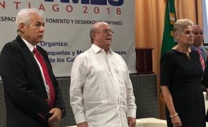 SANTIAGO: Hipólito en campaña; dice aumentará apoyo a «mipymes»