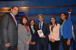 Funglode pone en circulación libro “La televisión de provincias en RD” Funglode pone en circulación libro “La televisión de provincias en RD”