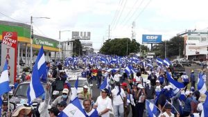 NICARAGUA: Miles reclaman en las calles la salida de Ortega