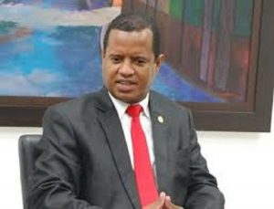 Aspirante presidencial ve Ley de Partidos es golpe bajo a democracia