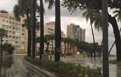 Lluvias amenazan con aguar las fiestas de Año Nuevo en la RD Lluvias amenazan con aguar las fiestas de Año Nuevo en la RD