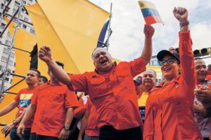 VENEZUELA: Chavistas se movilizan y rechazan atentado a Maduro