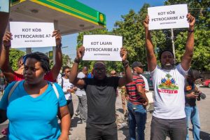 Proponen cambios en la Constitución haitiana