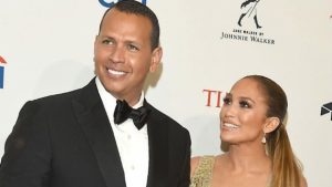 Alex Rodríguez aclara que no está comprometido con JLo