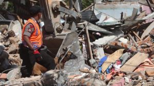 INDONESIA: Aumentan a 131 los muertos por terremoto de Lombok
