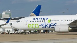 Avión aterriza emergencia por humo en la cabina Avión aterriza emergencia por humo en la cabina