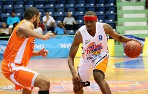 Reales se colocan a un triunfo del campeonato LNB