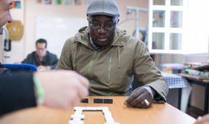 EU: Indocumentados discapacitados se organizan para regularizar status