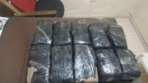 PUERTO PLATA: Detienen 2 hombres con 50 libras de marihuana