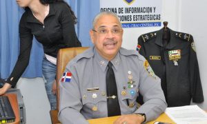 SANTIAGO: Sancionarán policías que fueron grabados durmiendo