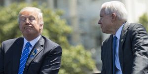 EEUU: Trump critica de nuevo a su fiscal por gestión investigaciones