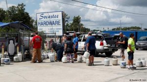 EEUU: 1 millón personas obligadas a evacuar la costa por Florence