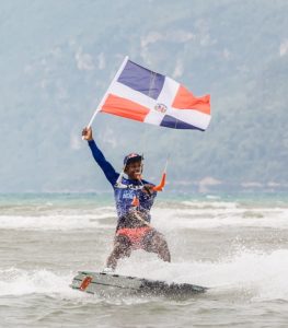 Adeuri Corniel se coloca segundo del mundo Kitesurf Adeuri Corniel se coloca segundo del mundo Kitesurf